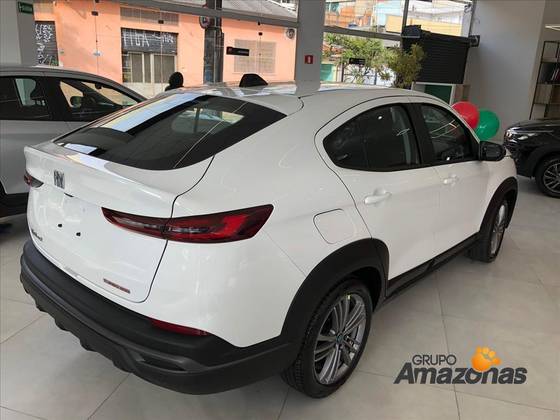 FIAT FASTBACK 1.0 TURBO 200 FLEX CVT FIAT FASTBACK 1.0 TURBO 200 FLEX CVT